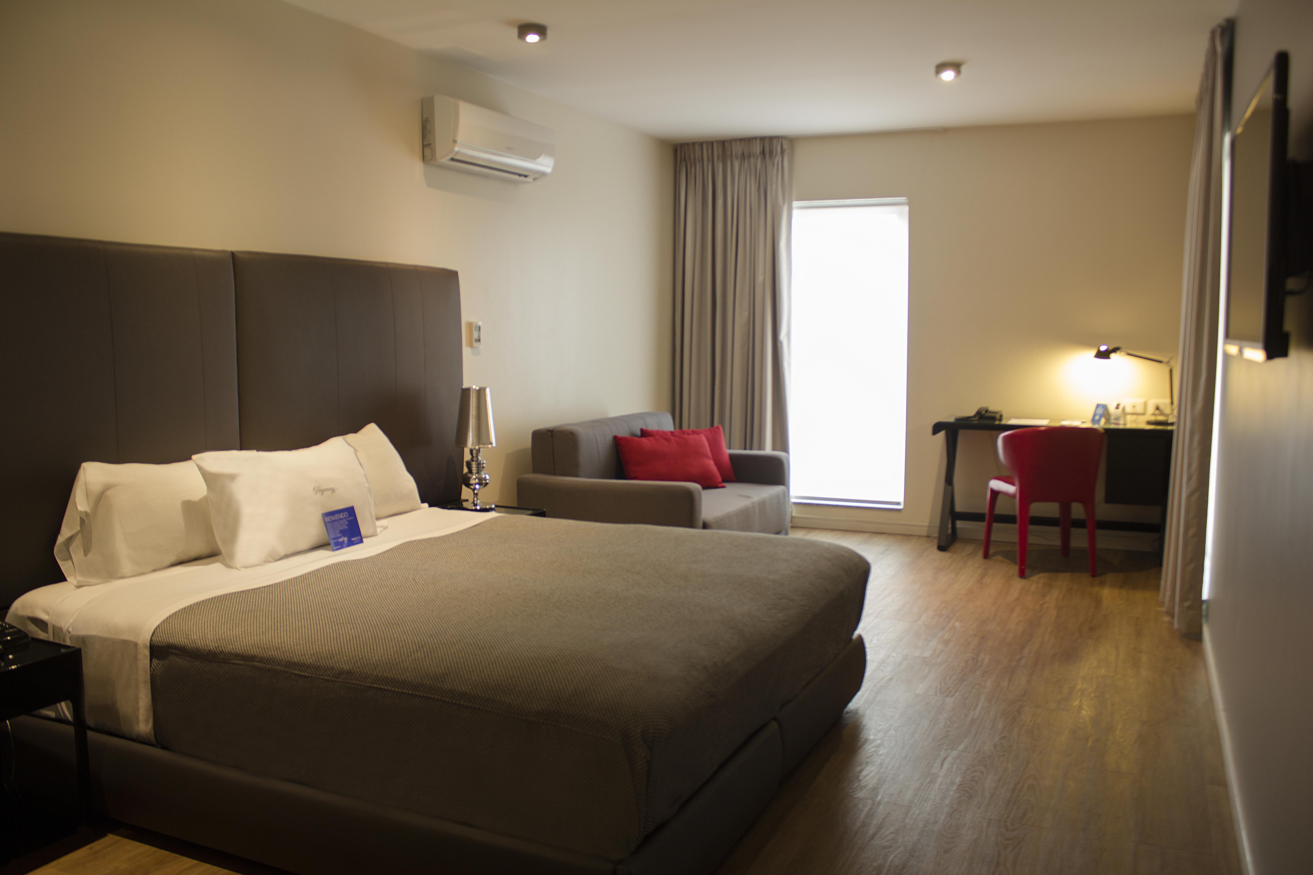 Regency Way Montevideo Hotel 외부 사진