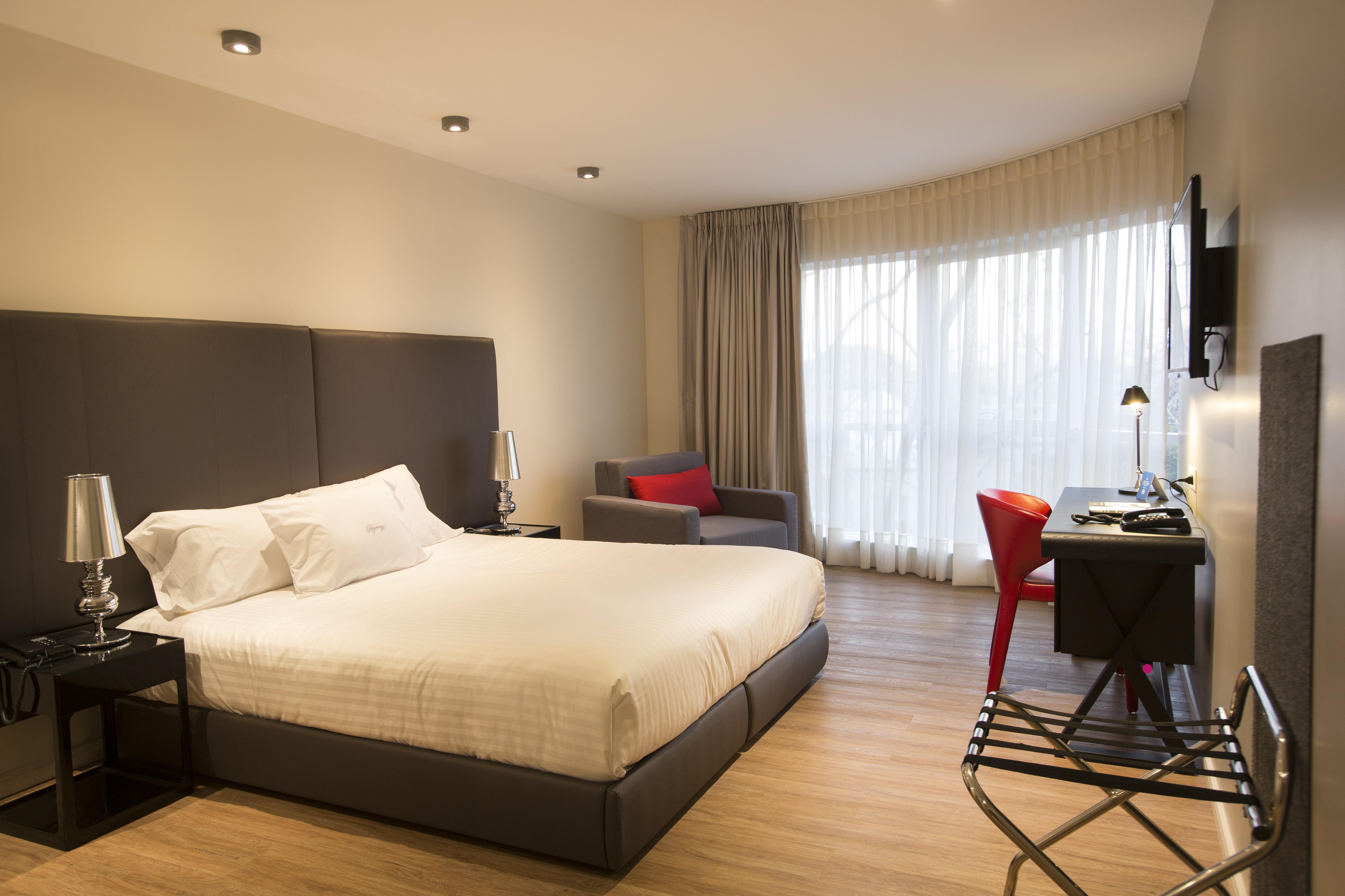 Regency Way Montevideo Hotel 외부 사진