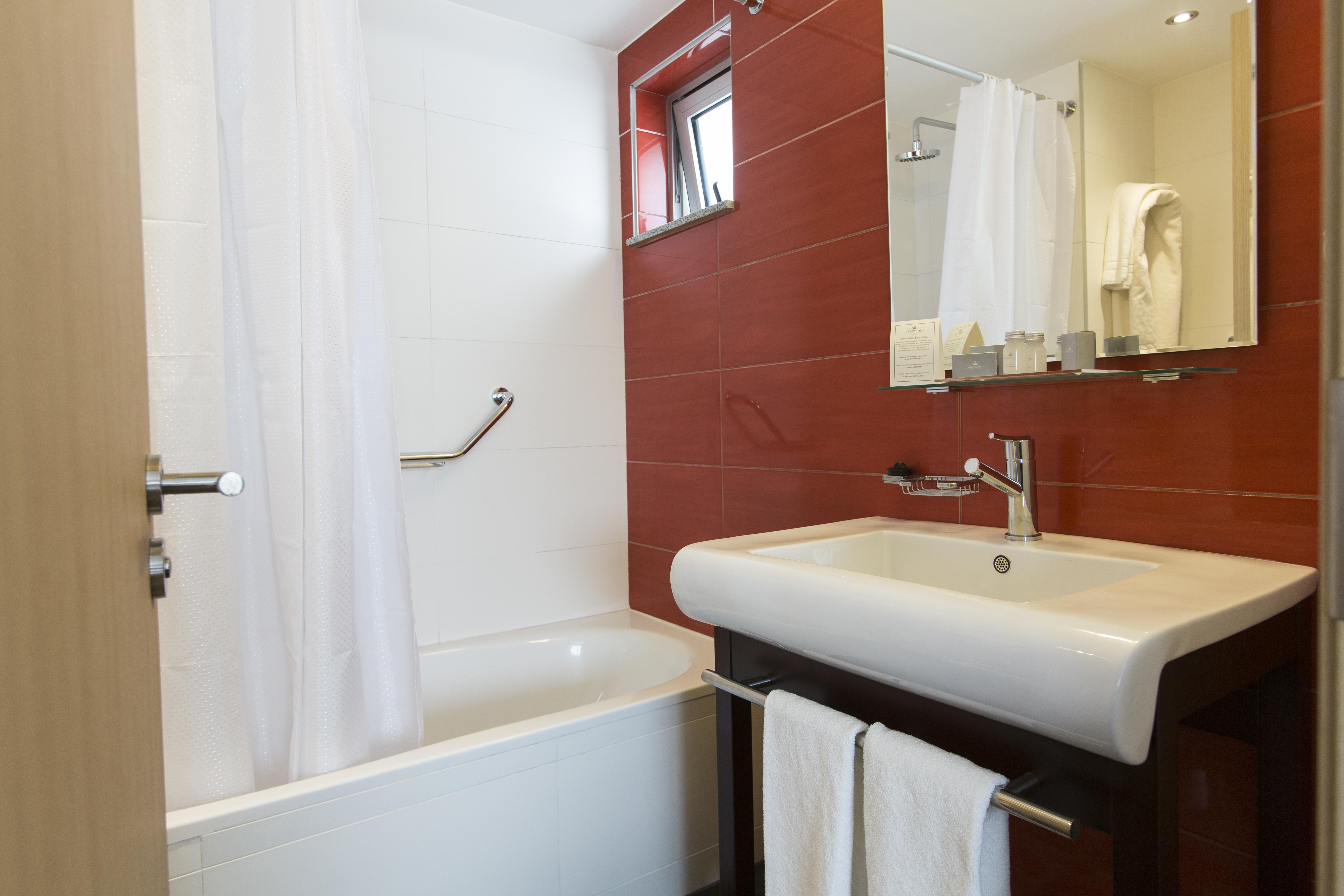 Regency Way Montevideo Hotel 외부 사진